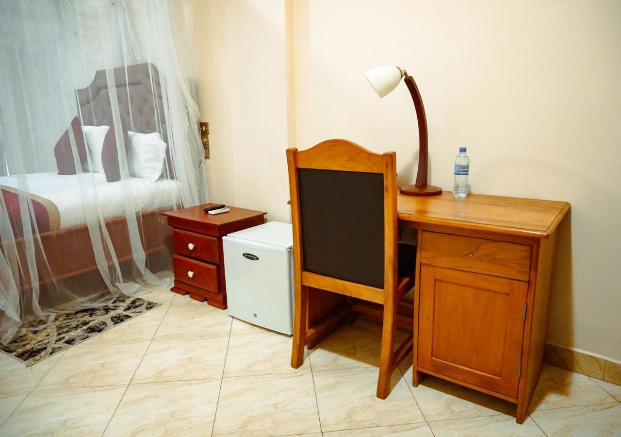 Senator Hotel أروشا المظهر الخارجي الصورة